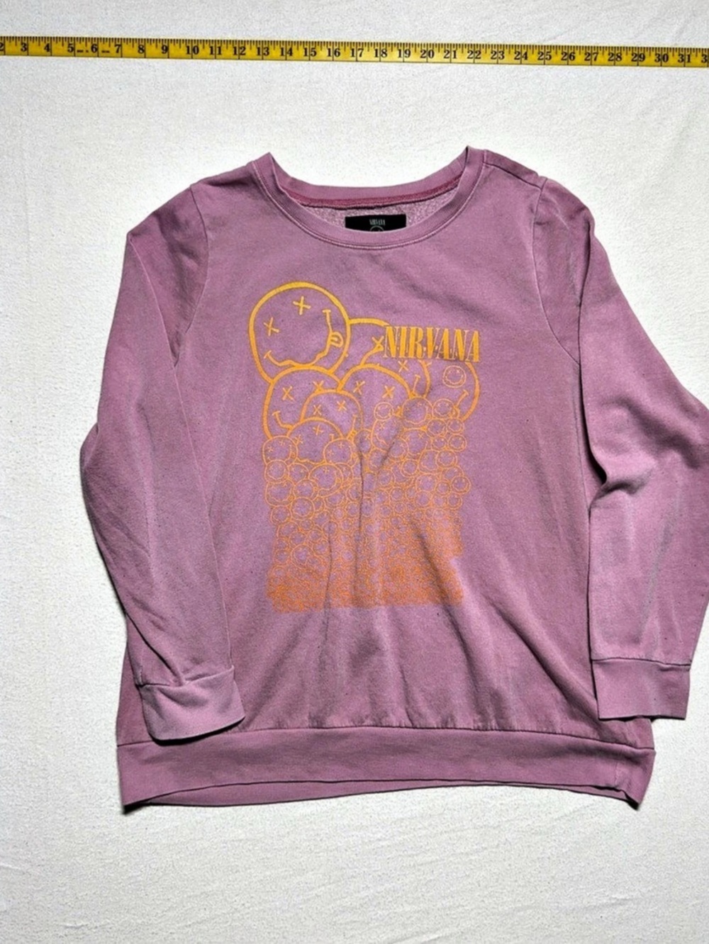 Nirvana graphic sweatshirt Pink Size L